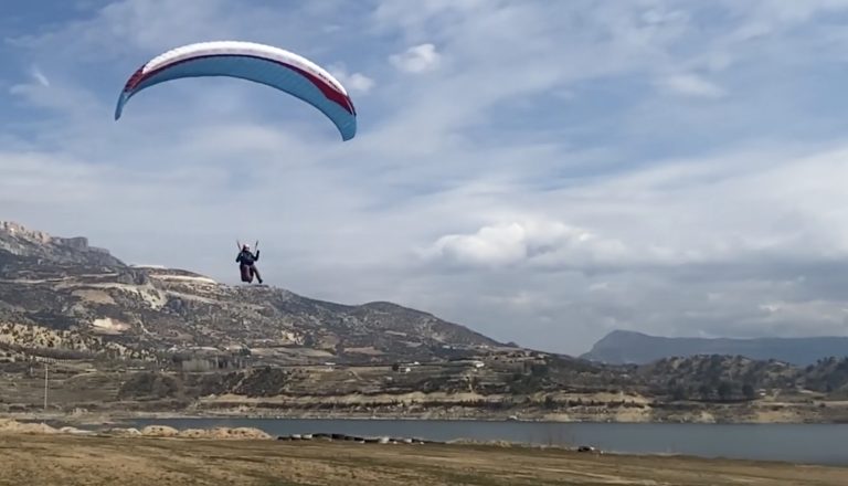 Paragliding Certification Programs